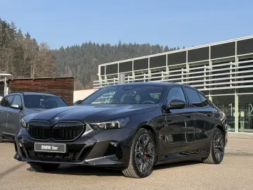 BMW 530 e xDrive Limo M Sport Pro B&W AHK