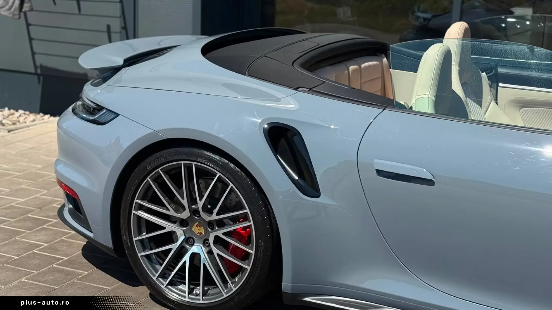 Porsche 992 Turbo Cabriolet Lift   Finanțare Leasing