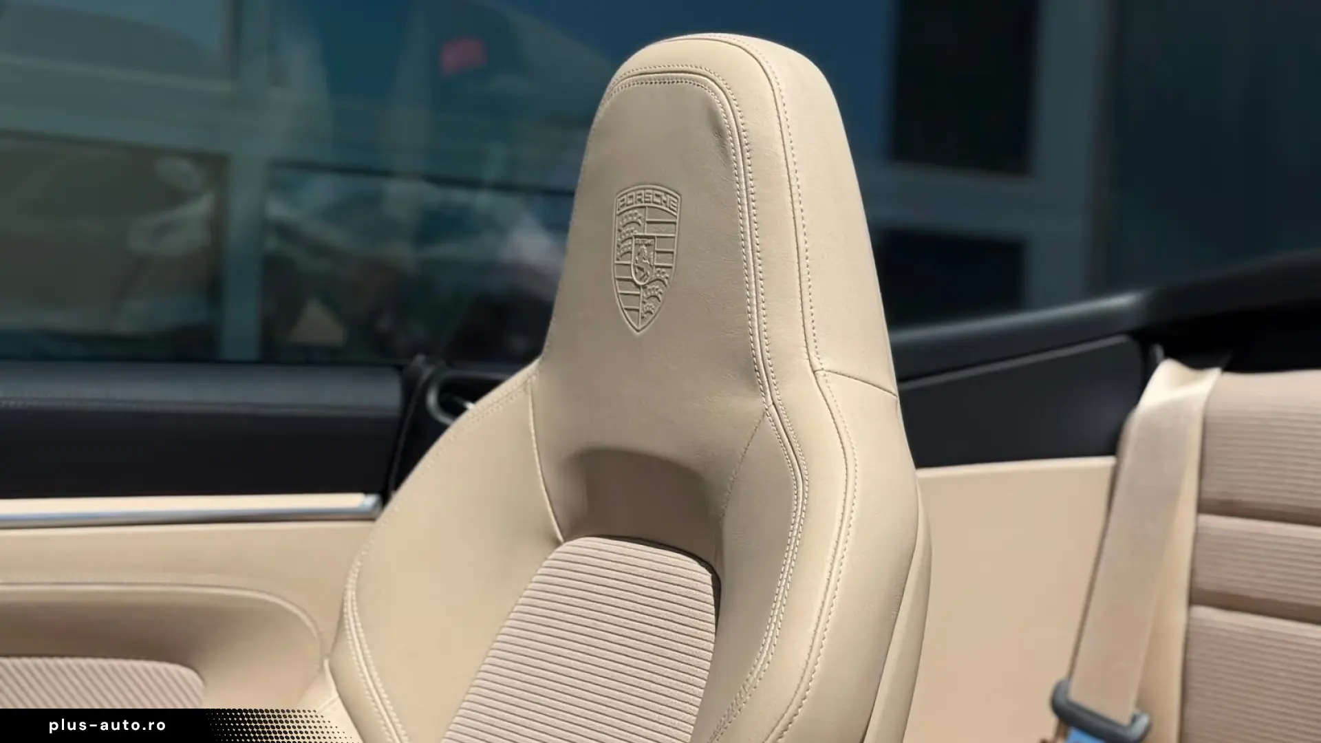 Porsche 992 Turbo Cabriolet Lift   Finanțare Leasing