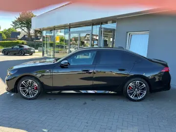 BMW 530 e Limo M Sport AHK
