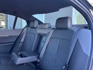 BMW 530 e Limo M Sport AHK