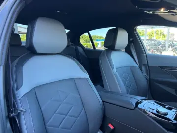 BMW 530 e Limo M Sport AHK