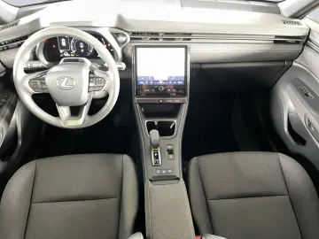 LEXUS LBX FWD  LED ACC CAM CarPlay Navi Spurhalteass
