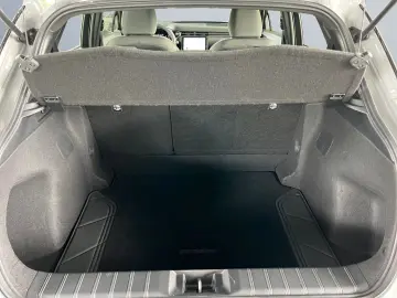 LEXUS LBX FWD  LED ACC CAM CarPlay Navi Spurhalteass