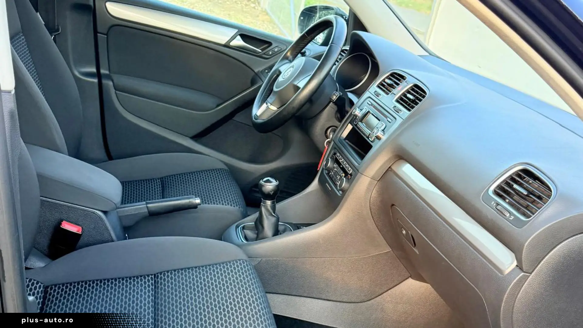 Volkswagen Golf 6 Hatchback Fab.- 07.2011 1.6 Diesel 105 Cp