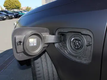 BMW 530 e xDrive M Sportpaket Head-Up
