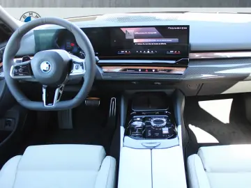 BMW 530 e xDrive M Sportpaket Head-Up