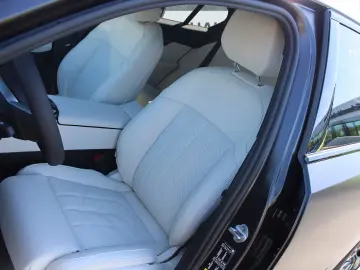 BMW 530 e xDrive M Sportpaket Head-Up