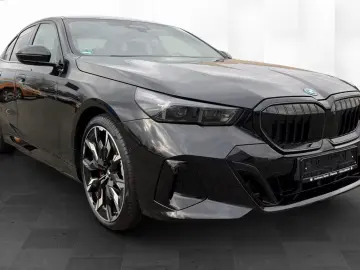 BMW 530 eX M Sport PRO AHK Bowers