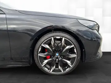 BMW 530 eX M Sport PRO AHK Bowers