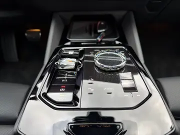 BMW 530 eX M Sport PRO AHK Bowers