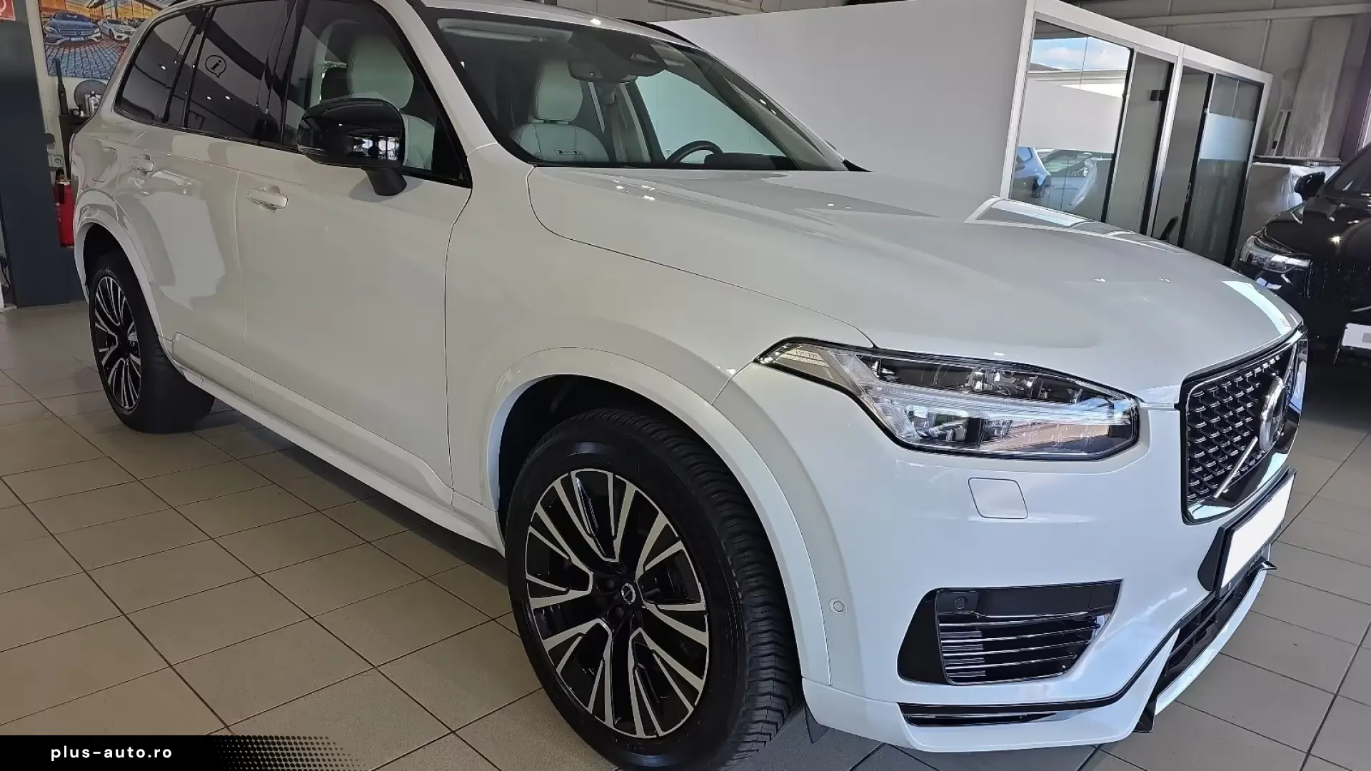 VOLVO XC90 2023 — imagine 5