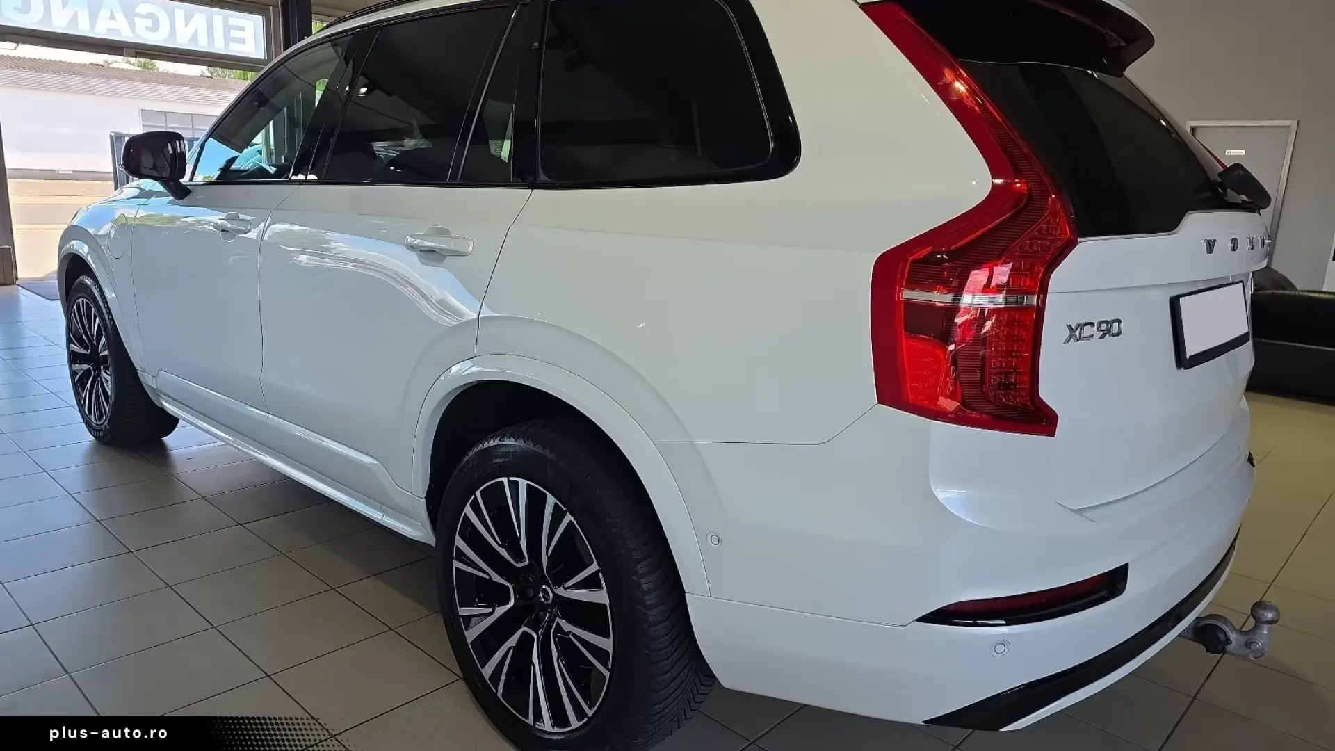 VOLVO XC90 2023 — imagine 6