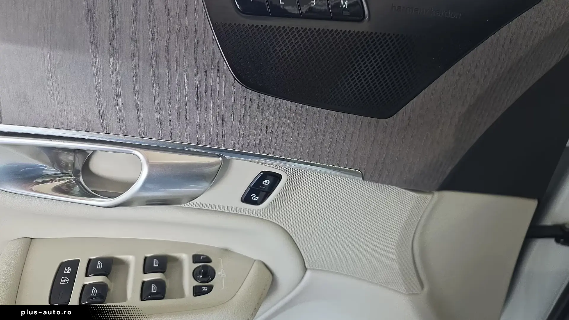 VOLVO XC90 2023 — imagine 15