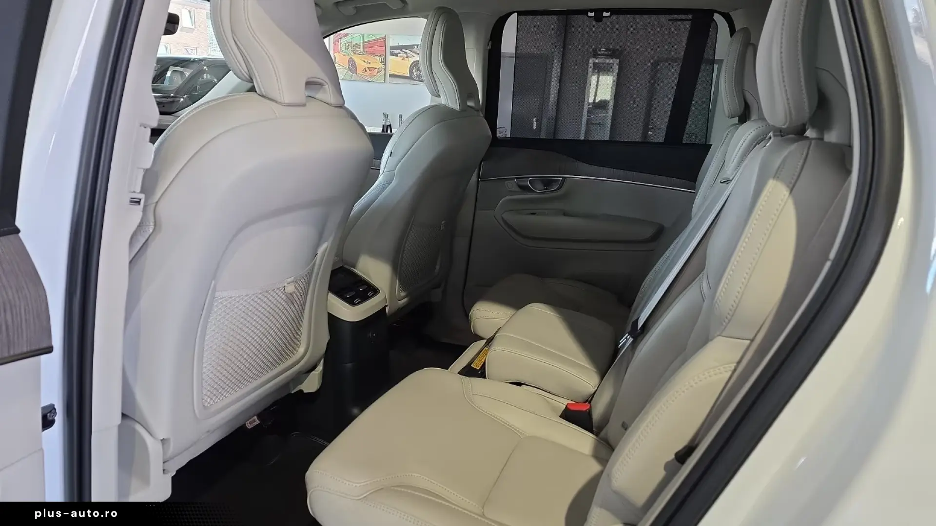 VOLVO XC90 2023 — imagine 17