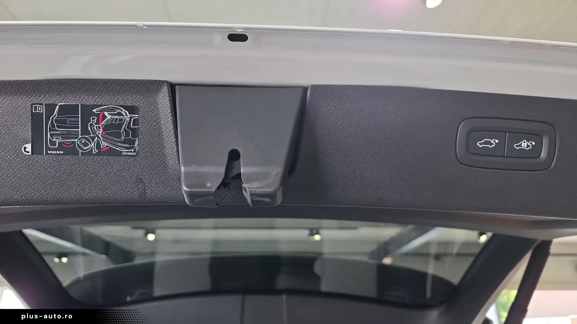 VOLVO XC90 2023 — imagine 21