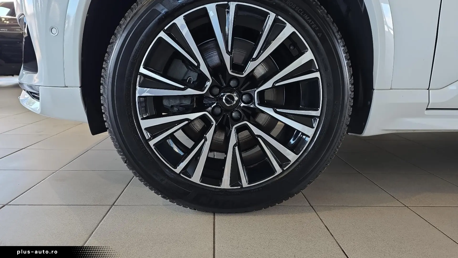 VOLVO XC90 2023 — imagine 22