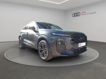 Audi Q3 SUV TFSI S line