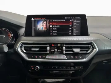 BMW X4 xDrive20d M SPORT Laser AHK StHz Kam HUD 20