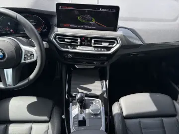 BMW X4 xDr 20i M SPORT Laser AHK Pano H K HUD St Go