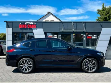 BMW X4 M Sport 30d xDrive ACC Pano Laser HUD AHK CAM