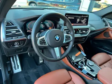 BMW X4 M Sport 30d xDrive ACC Pano Laser HUD AHK CAM