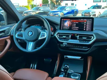 BMW X4 M Sport 30d xDrive ACC Pano Laser HUD AHK CAM