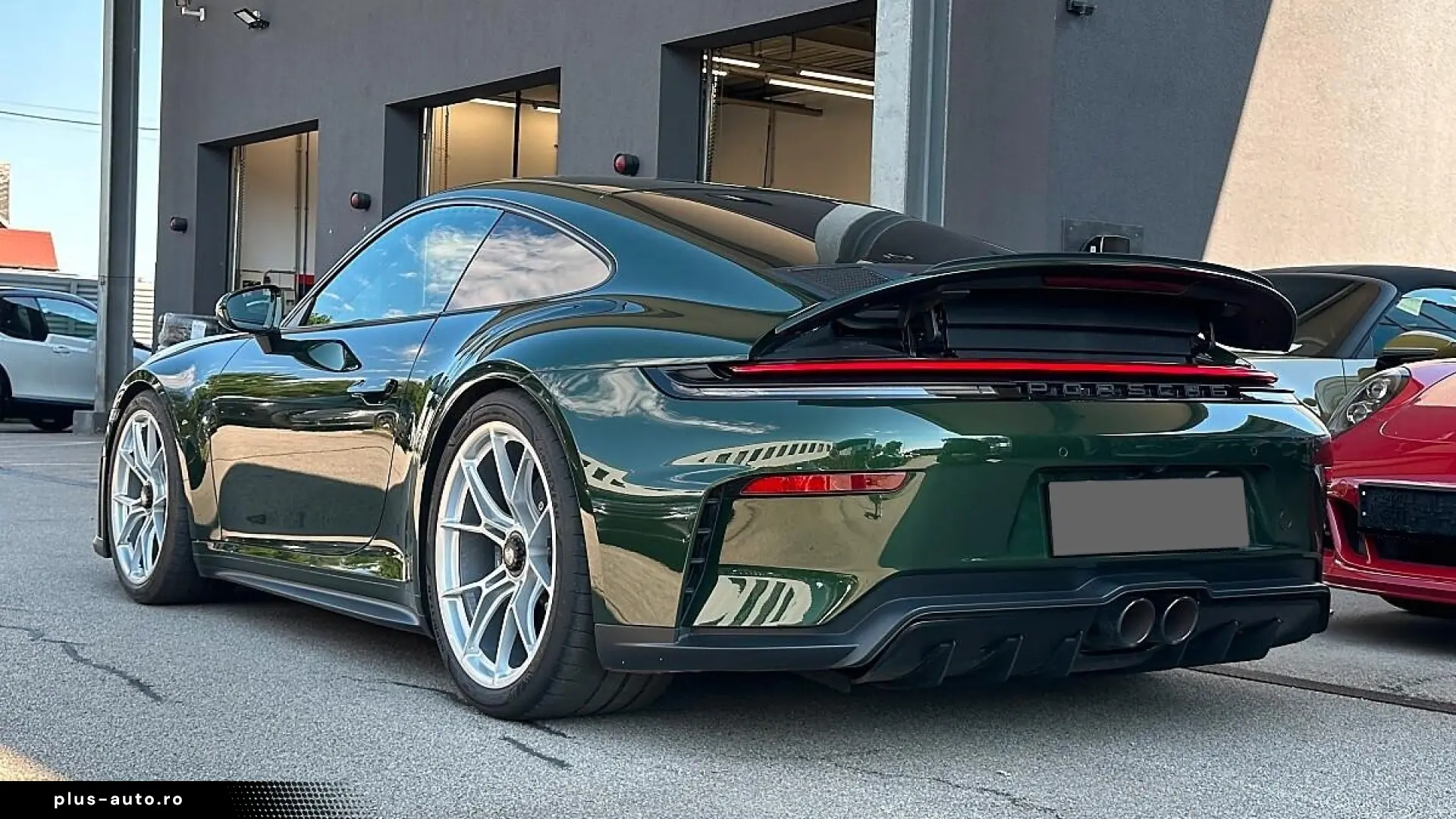PORSCHE 911 2025 — imagine 7