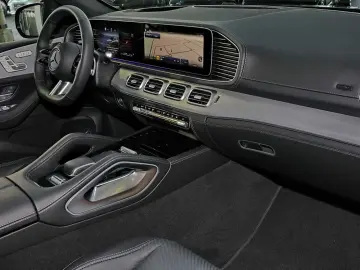 MERCEDES-BENZ GLE 350 de 4M AMG MBUX 360