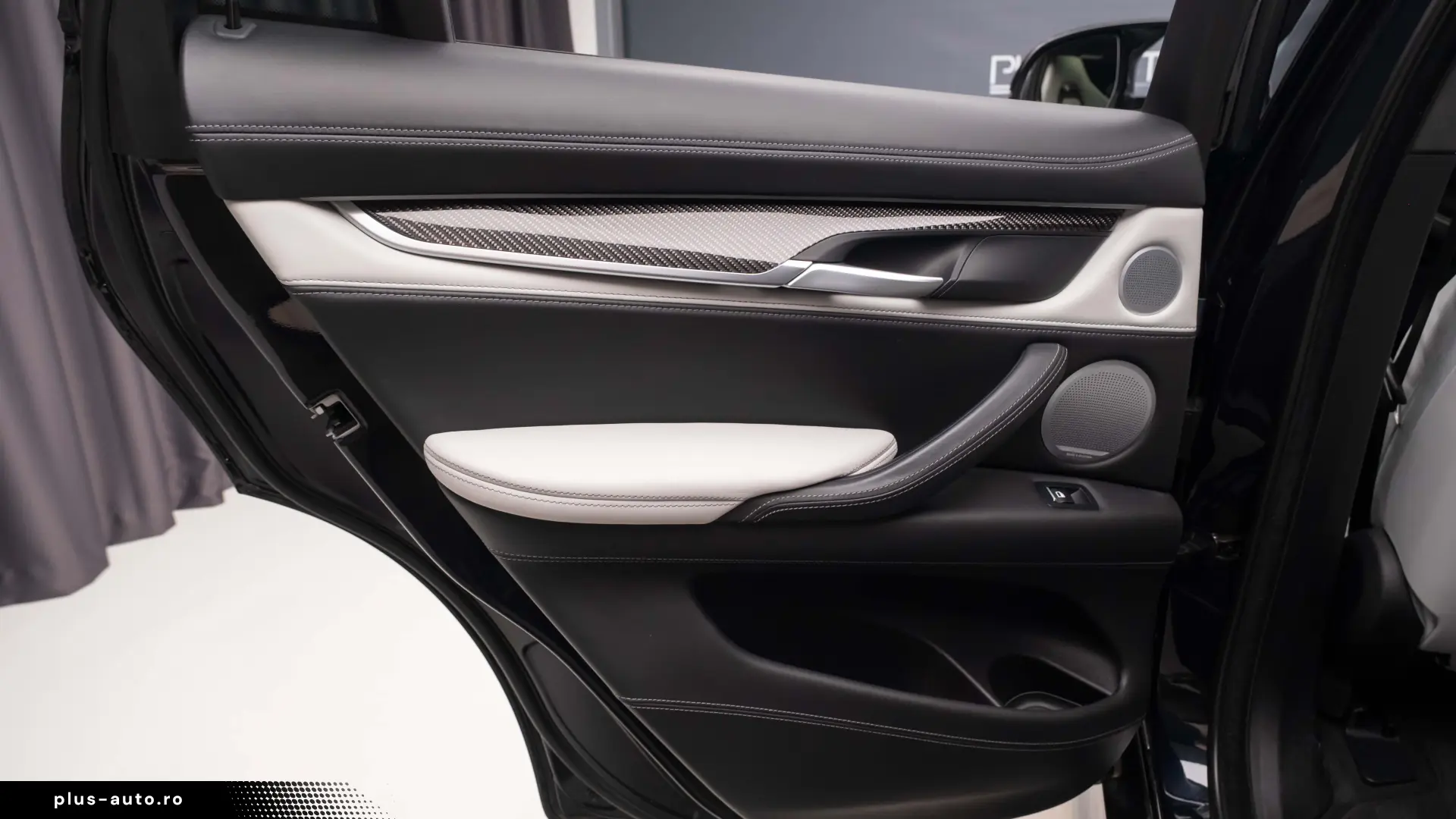 BMW X6 M 2015 — imagine 28