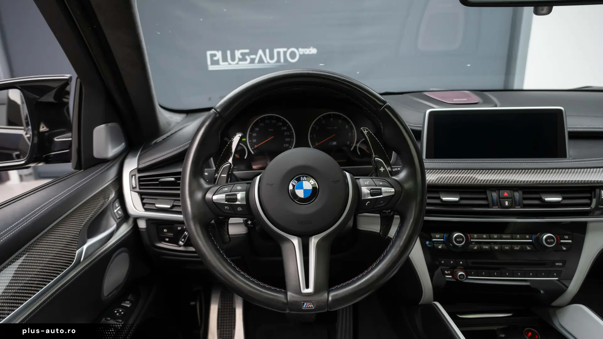 BMW X6 M 2015 — imagine 36