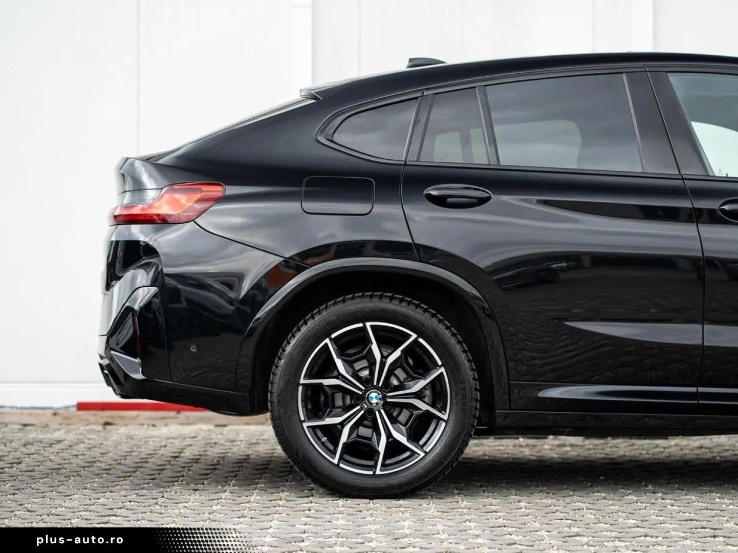 BMW X4 xDrive30i M-Sport AHK PANO HuD ACC Laser KoZg