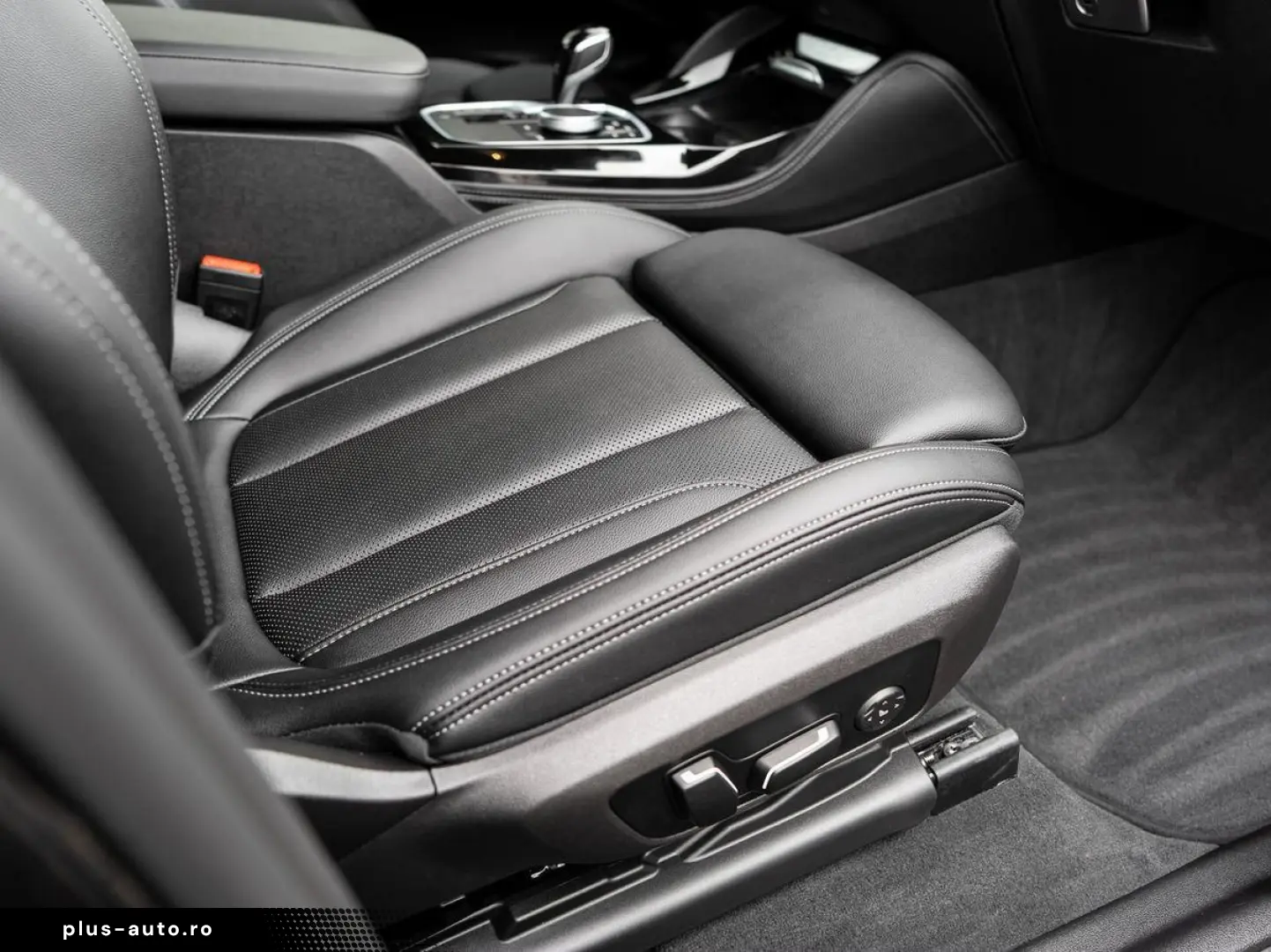 BMW X4 xDrive30i M-Sport AHK PANO HuD ACC Laser KoZg