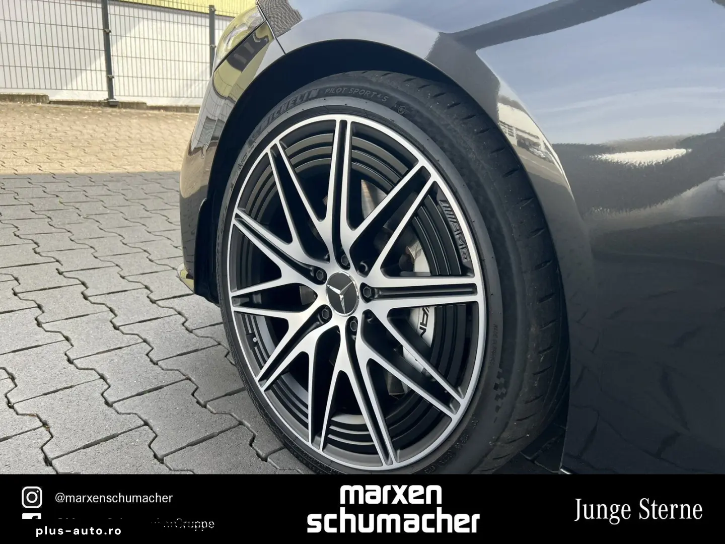MERCEDES-BENZ AMG C 43 4M T