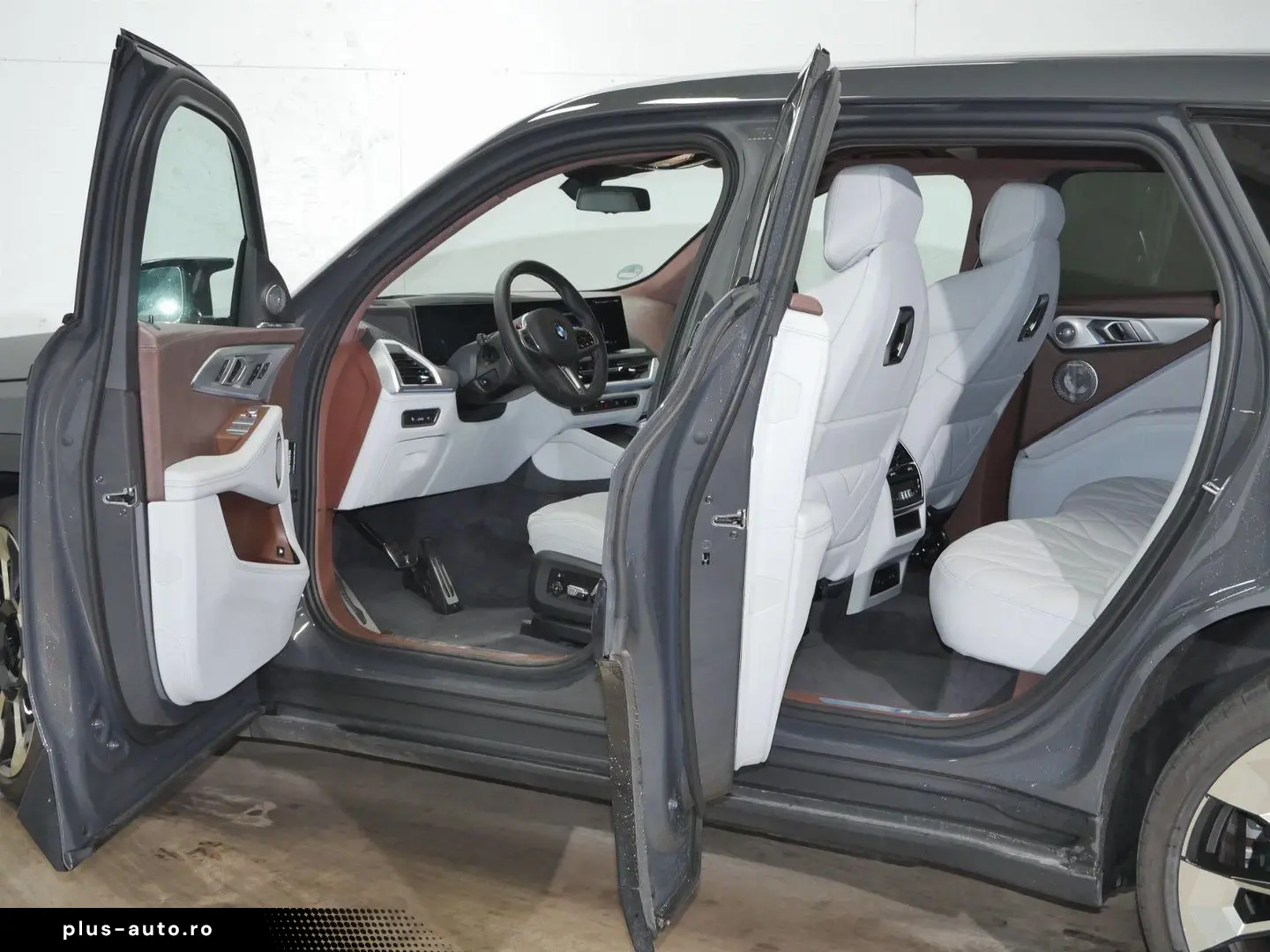 BMW XM 2025 — imagine 8