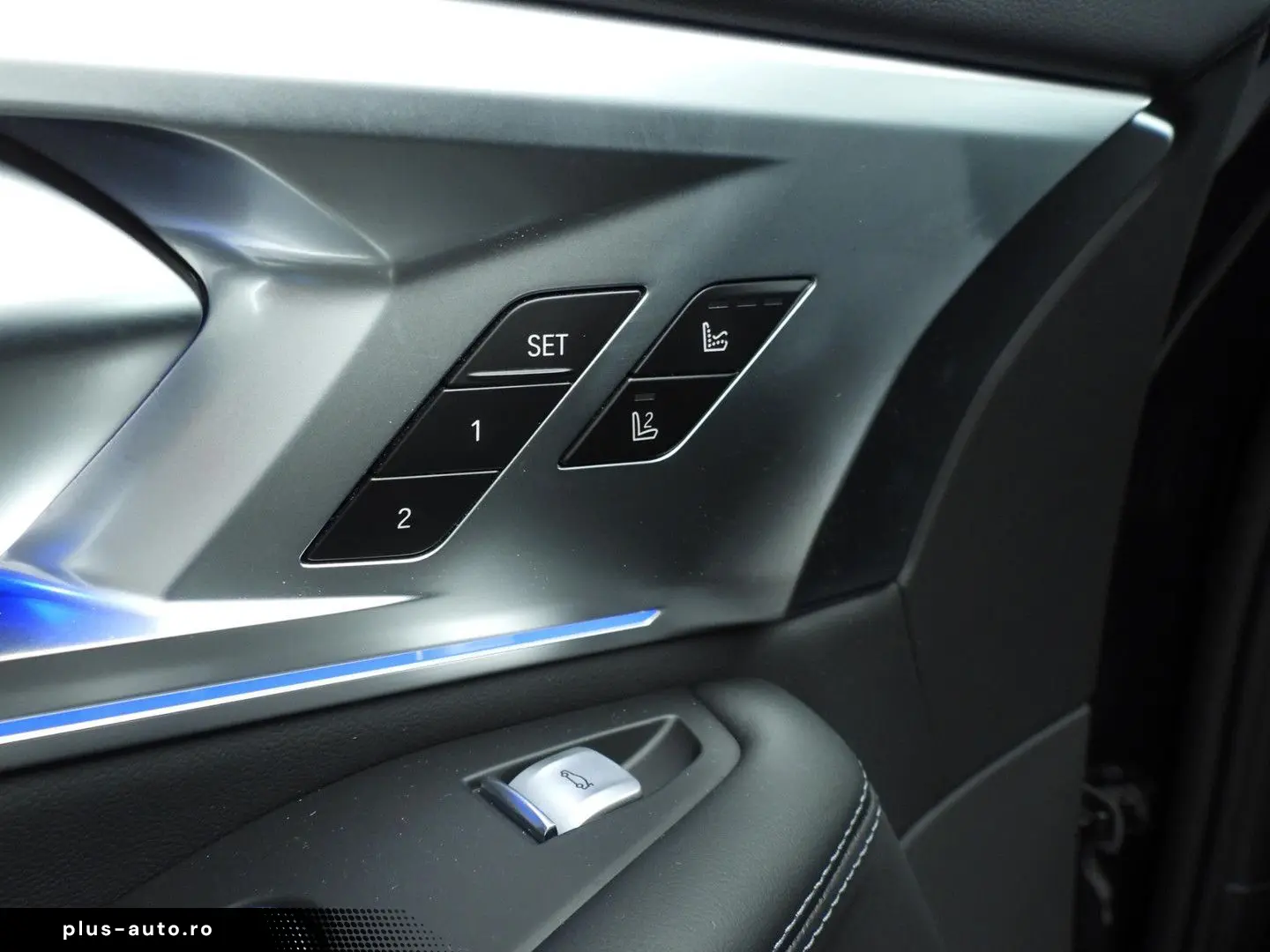 BMW XM PHEV 50e   LED   Leder   HUD   Active Cruise