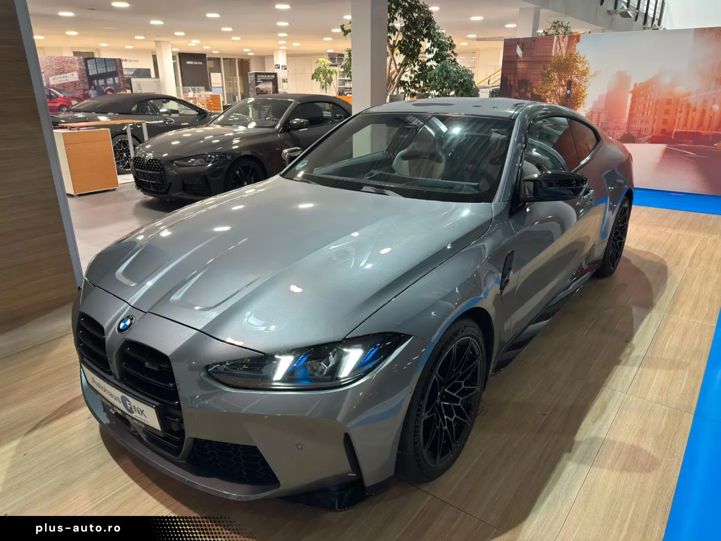 BMW M4 Coupe xDrive Competition nur 6.000KM!