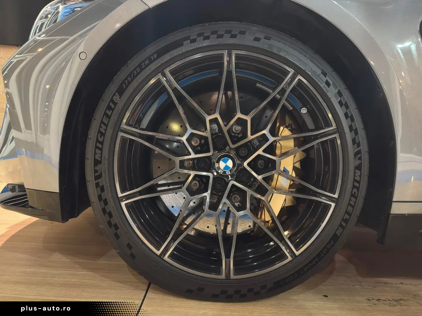 BMW M4 Coupe xDrive Competition nur 6.000KM!