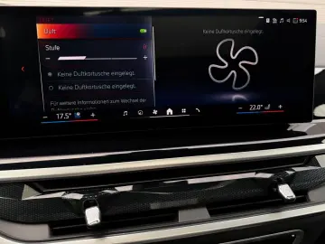BMW X5 30d M Sport Pro PanoSky ACC AHK Sitzklima