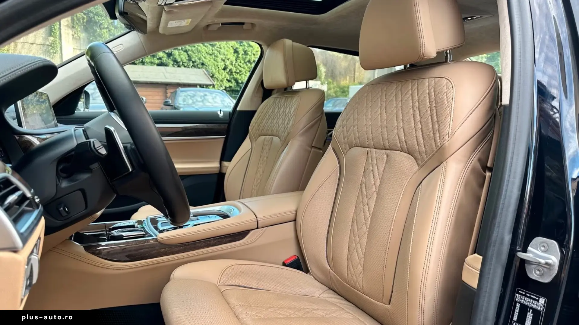 BMW 745Le xDrive M Sport Masaj Pano Soft   Finanțare Leasing