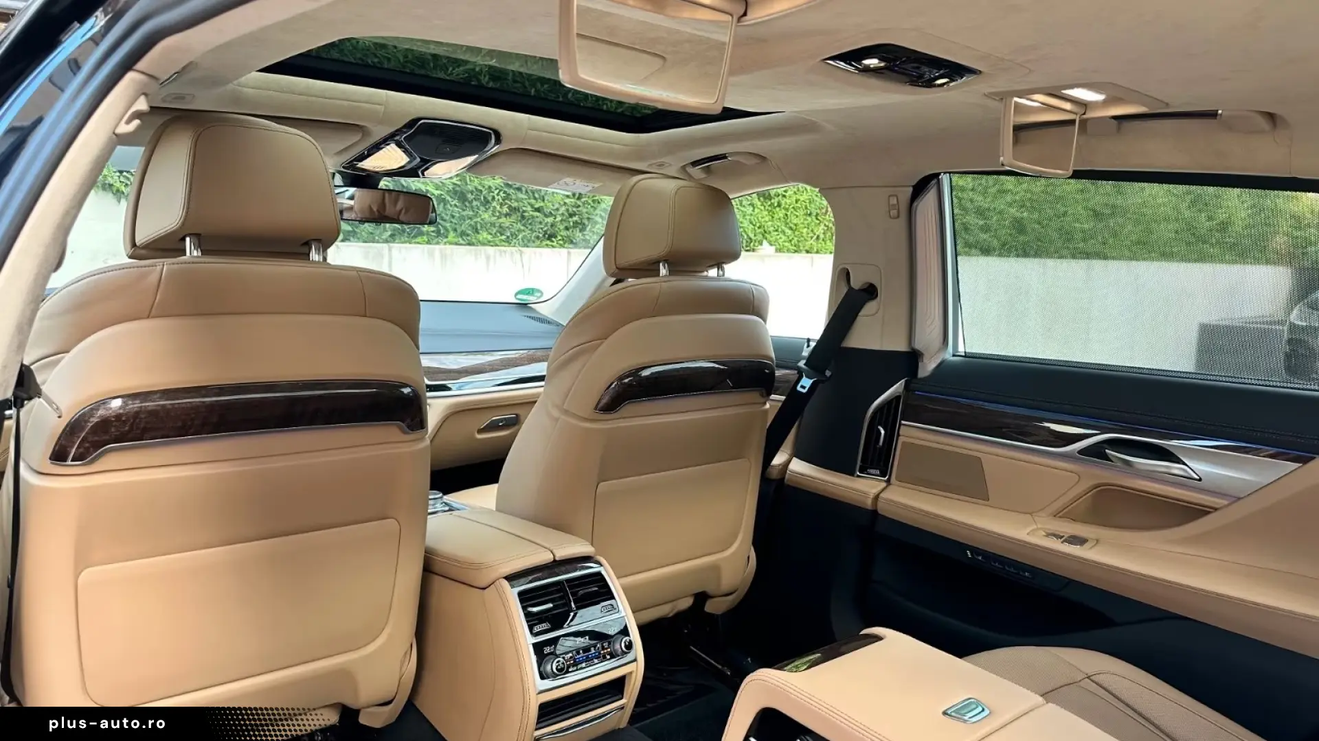 BMW 745Le xDrive M Sport Masaj Pano Soft   Finanțare Leasing