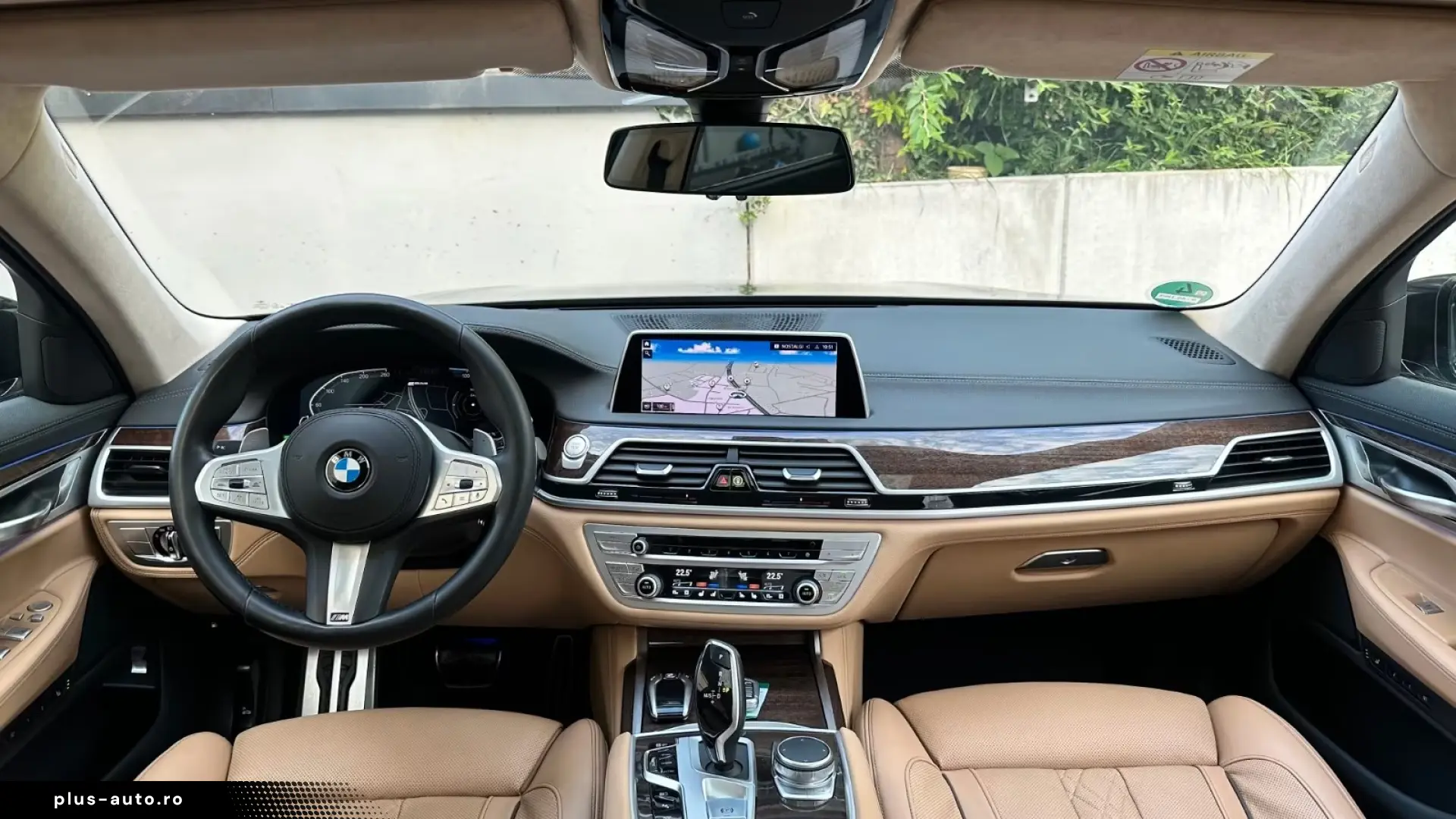 BMW 745Le xDrive M Sport Masaj Pano Soft   Finanțare Leasing