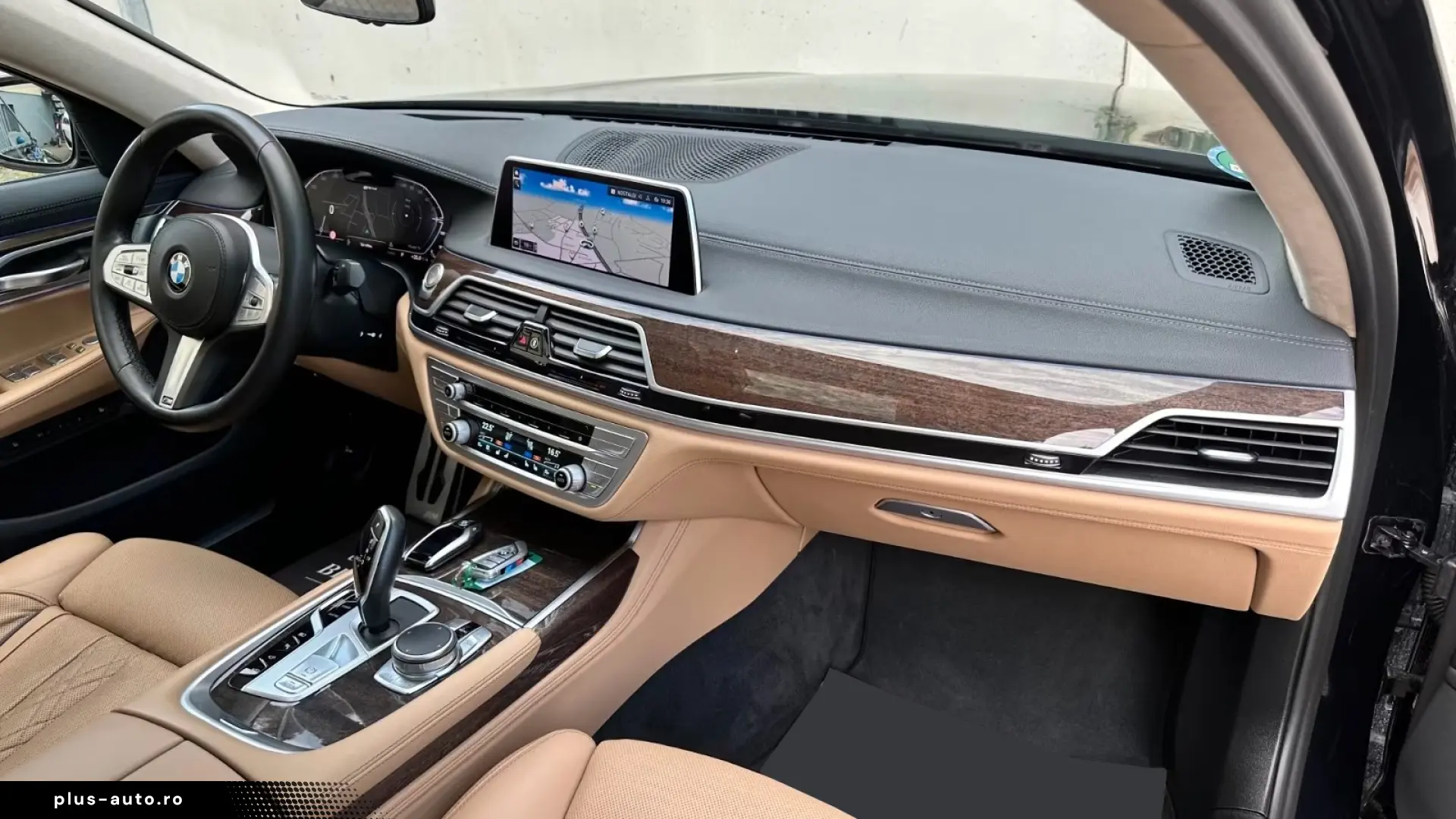 BMW 745Le xDrive M Sport Masaj Pano Soft   Finanțare Leasing
