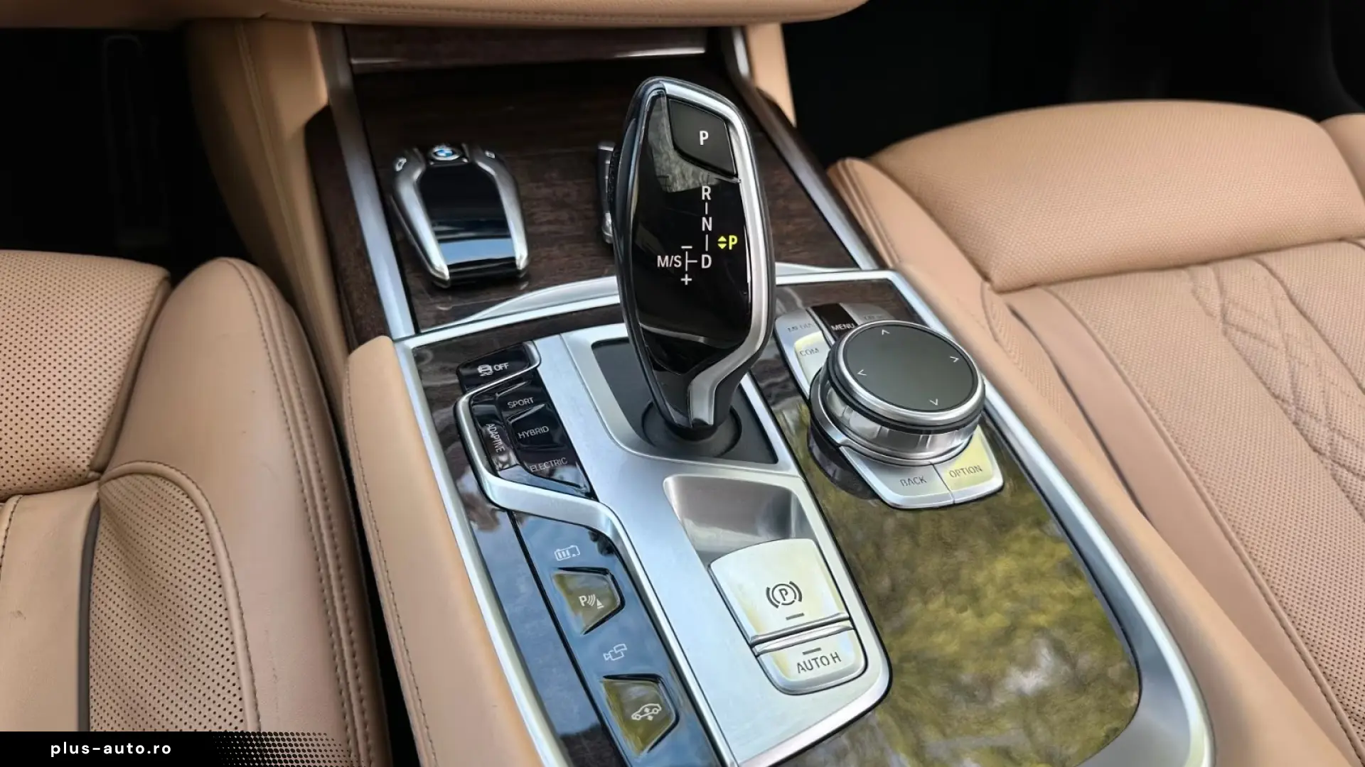 BMW 745Le xDrive M Sport Masaj Pano Soft   Finanțare Leasing
