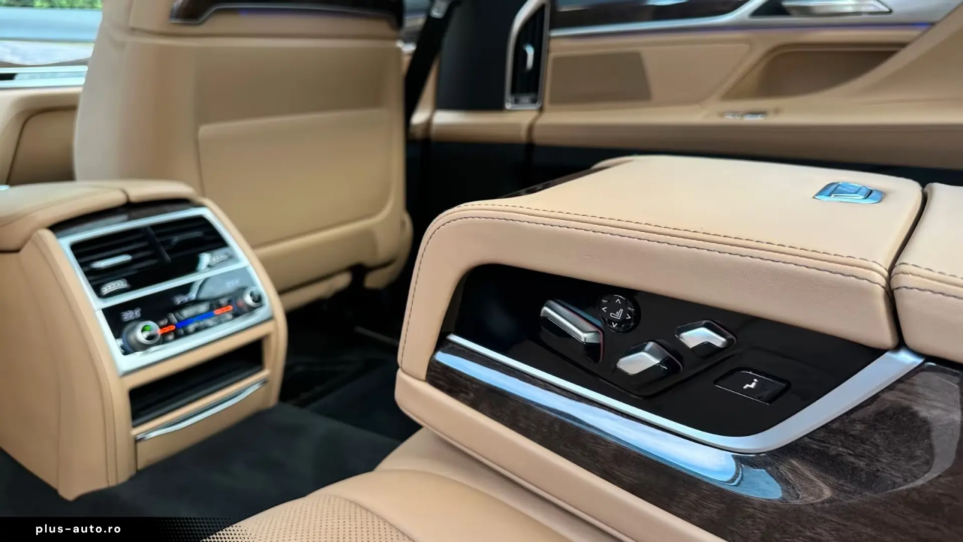 BMW 745Le xDrive M Sport Masaj Pano Soft   Finanțare Leasing