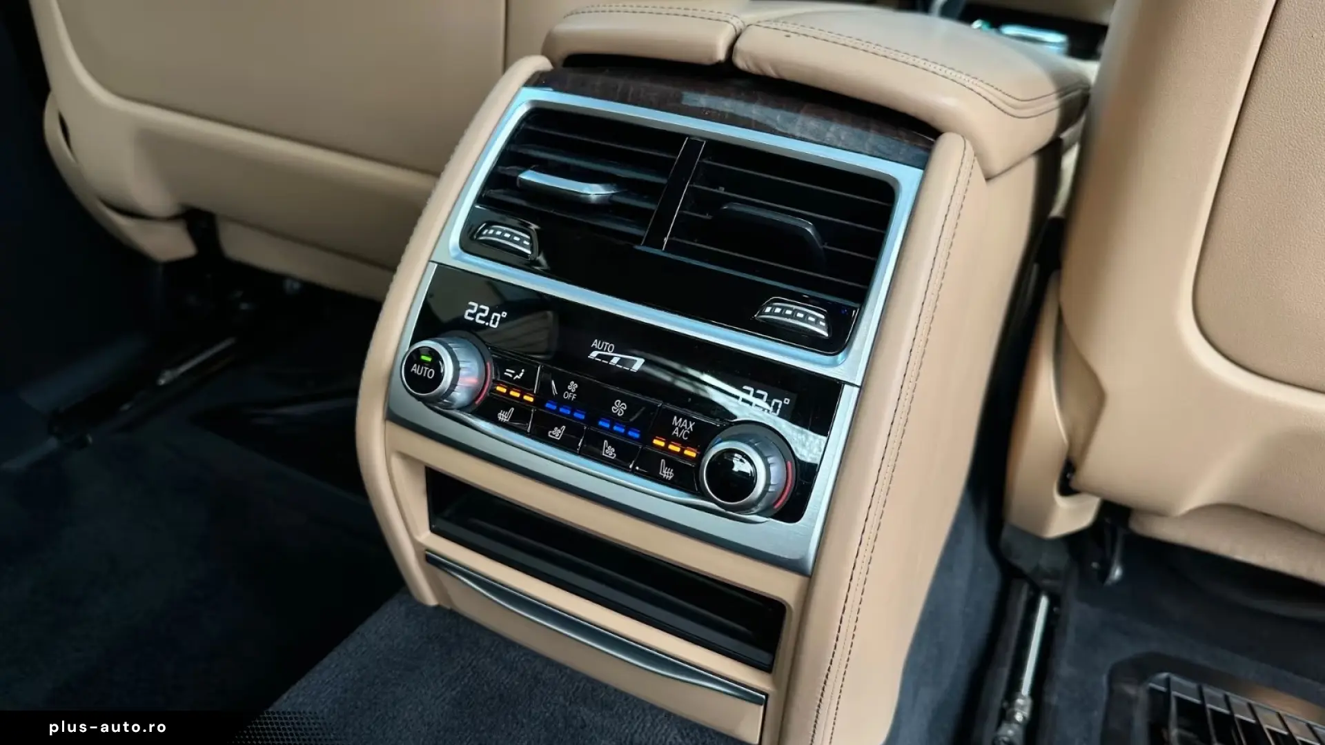 BMW 745Le xDrive M Sport Masaj Pano Soft   Finanțare Leasing