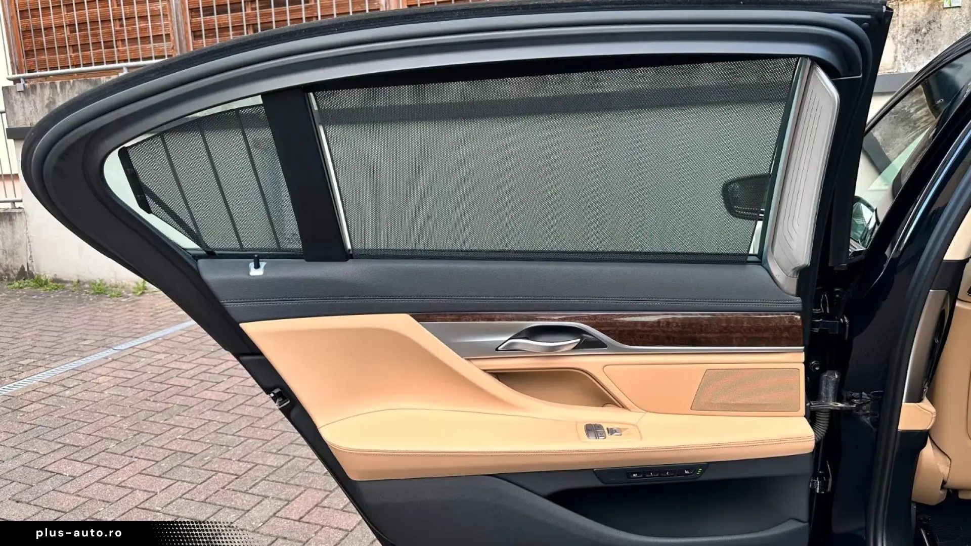 BMW 745Le xDrive M Sport Masaj Pano Soft   Finanțare Leasing