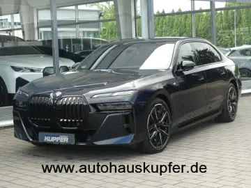 BMW i7 eDrive 50 M Sportpaket PRO Indiv. PANO Massag