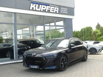 BMW i7 eDrive 50 M Sportpaket PRO Indiv. PANO Massag