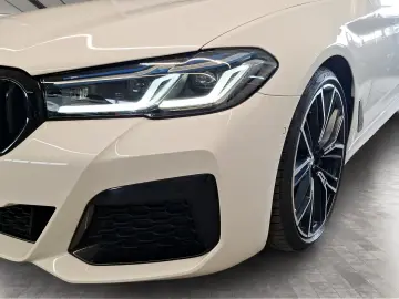 BMW M550i xDrive Limousine Standheizung Harman K